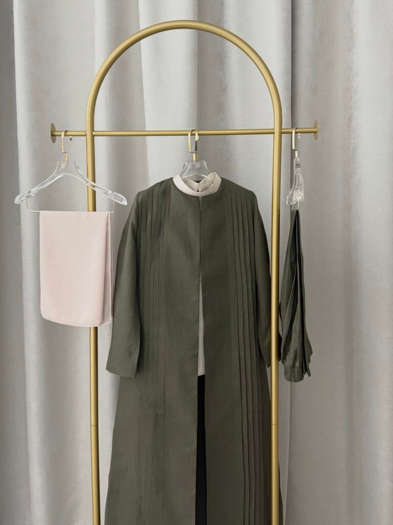 Luria Elite Collection