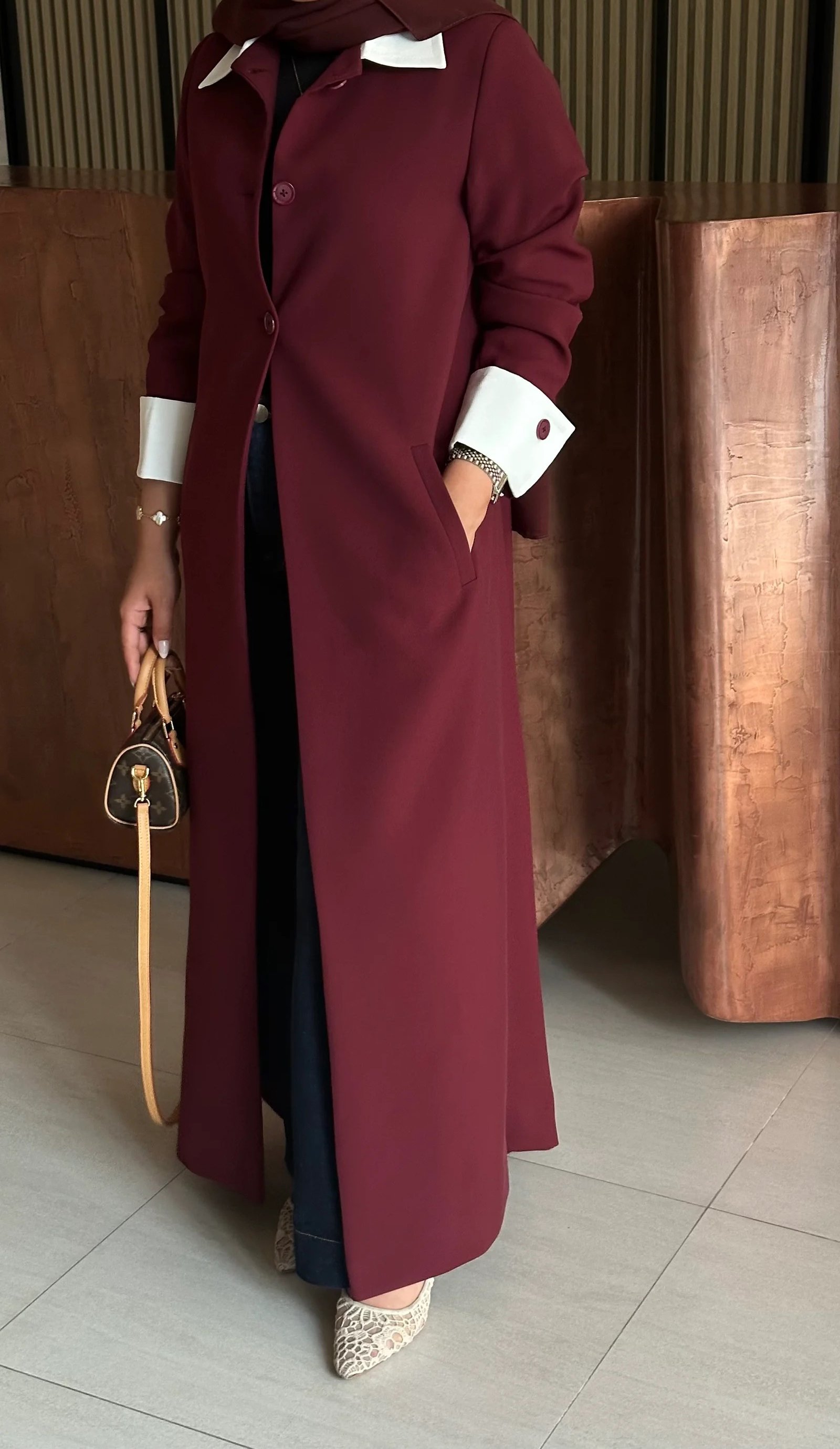 AUTUMN MERLOT - الصورة 3